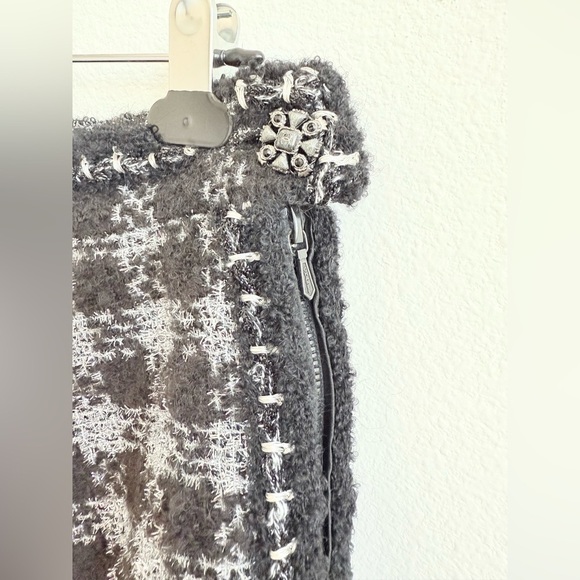 Chanel Black Silver Jacket & Skirt set CC Gripoix buttons Wool blend Vintage 40 - Picture 12 of 14